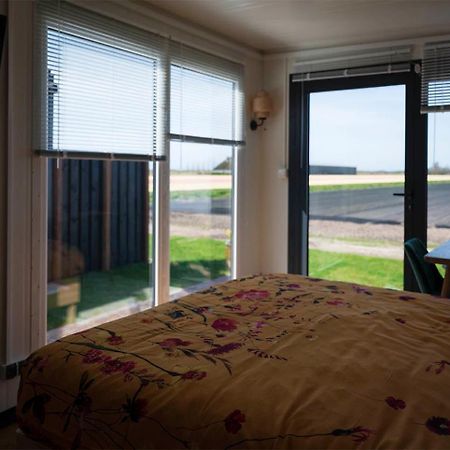 Bed and Breakfast Bloem & Bed 't Zand Exterior foto